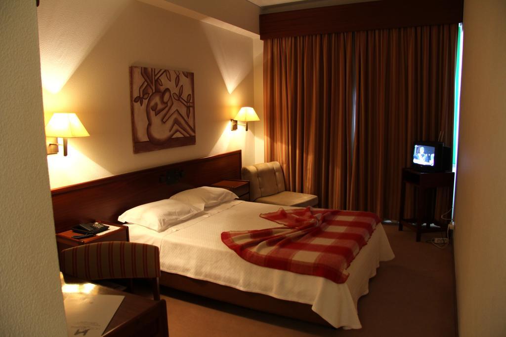 Hotel De Arganil Δωμάτιο φωτογραφία